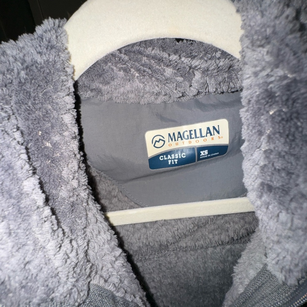 Magellan Pull Over - image 3